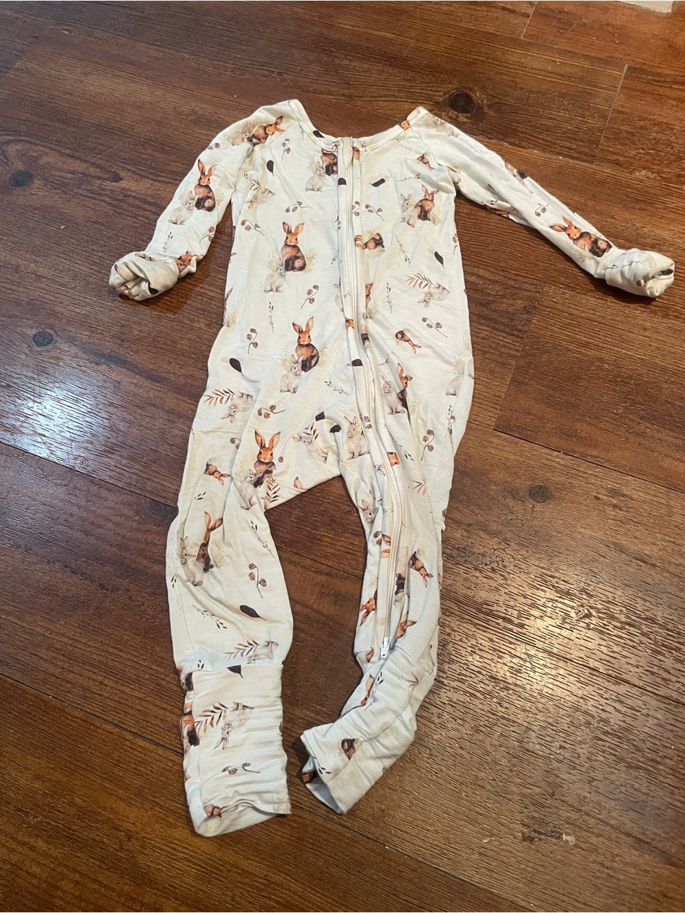 Baby Bamboo Rayon One-Piece Zipper Romper in Cream with Bunny Print
